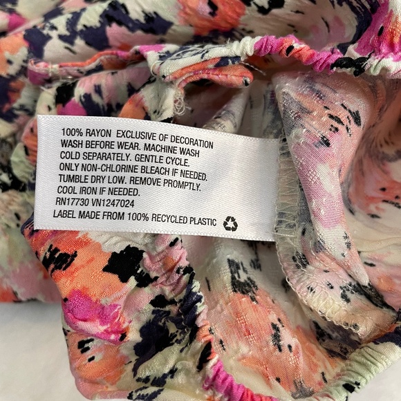 Cat & Jack Floral Romper Baby Infant 0-3M Pink Orange Gray White New with Tags - Picture 6 of 7